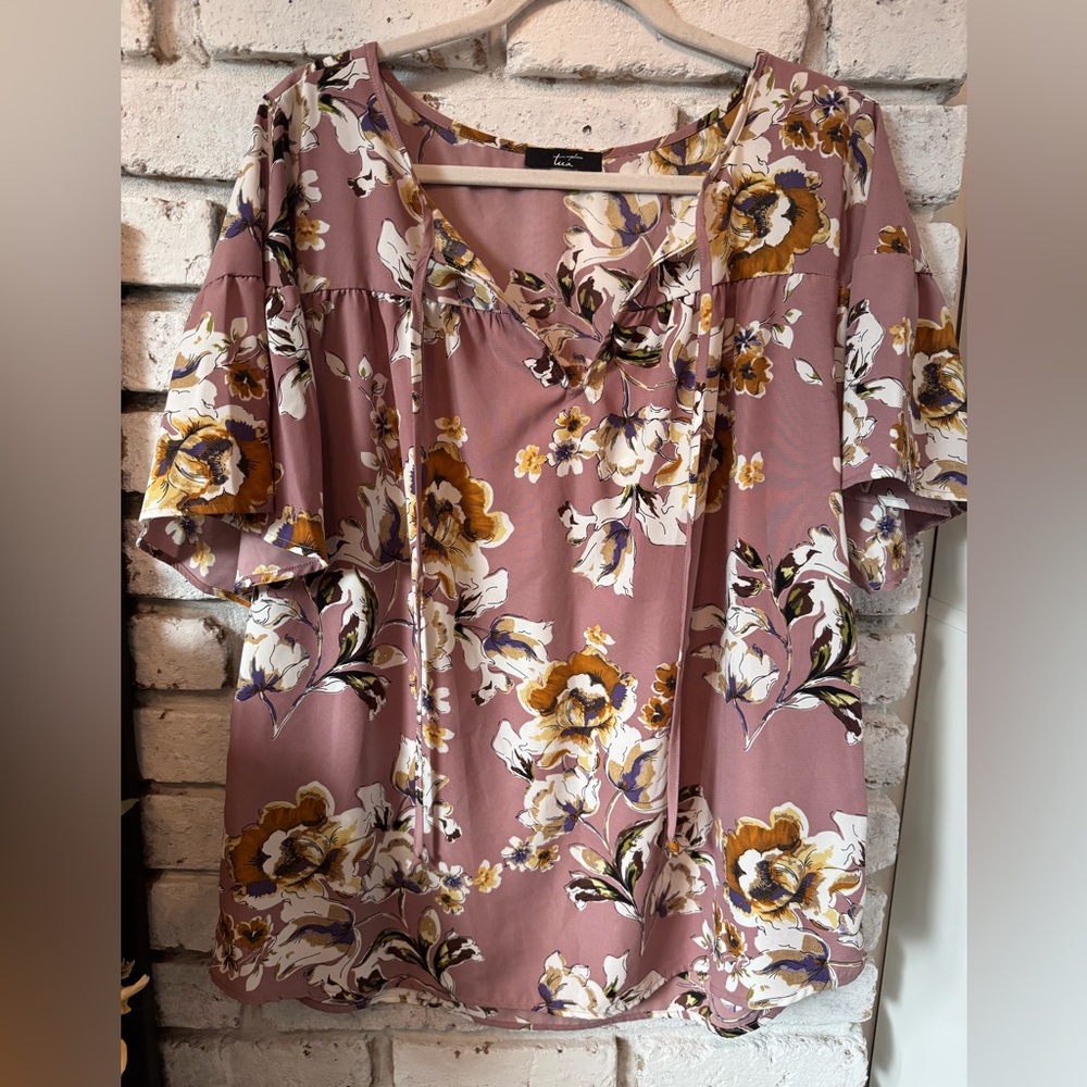Tua Floral Blouse in Mauve and Golden Flowers